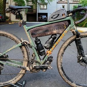 Meet your Posher, Tom